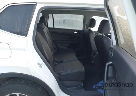 2019 Volkswagen Tiguan 2.0T Se/2.0T Sel/2.0T Sel R-Line/2.0T Sel R-Line Black из США, поврежденный, VIN 3VV2B7AX5KM081196